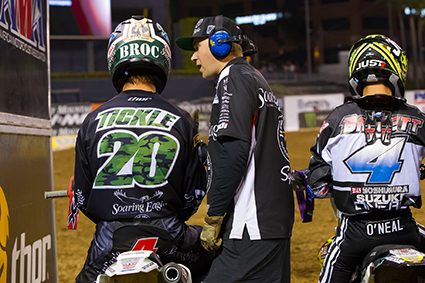 Suzuki_Factory_Racing_PR_Tickle_Baggett_1